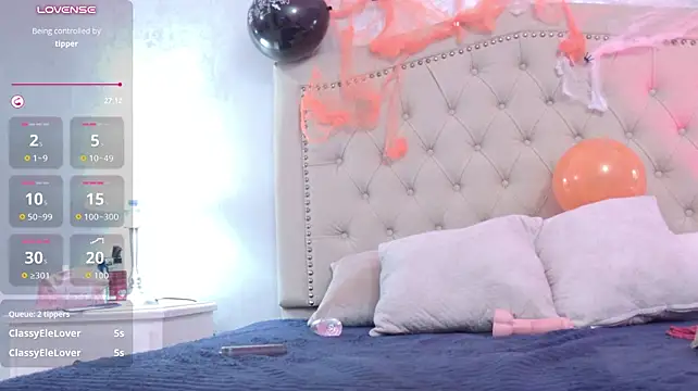Zara_Monroe_ - Show huge tits and bounce