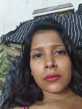 Gud_girl_Nilu - Boobs oiling