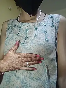 Nineteen_hot