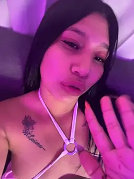 Cherry_Charlottee - NAKED BODY + SALIVE IN BODY