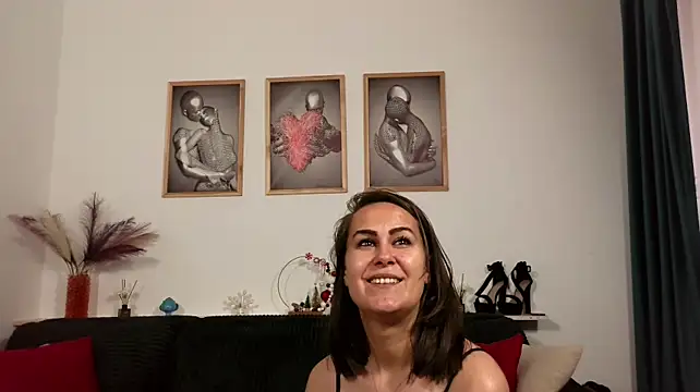 Antonia_1313 - fuck me well
