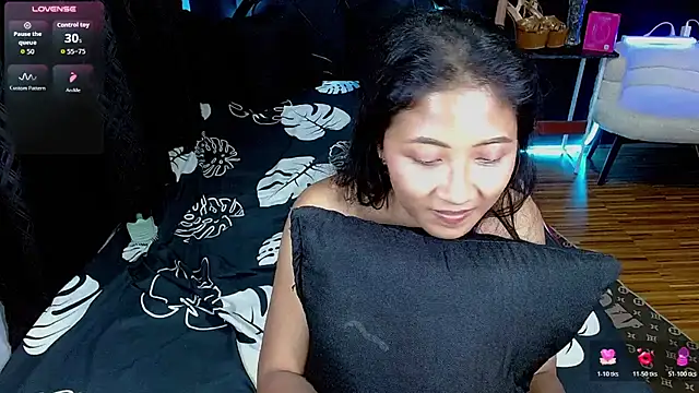 RabiyaGarcia - Make me hot and horny vibrate my pussy💦