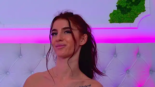 ElisaCharm - make my legs shake😈