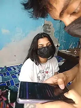 Romantic_couples01 - Show ur lips
