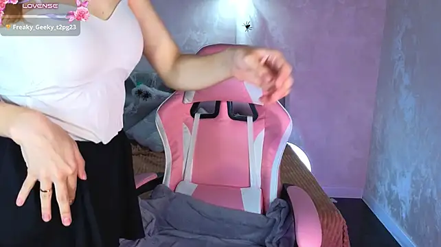 Onyx_Babe - free my boobies