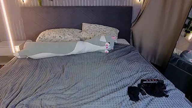 Lalyasirin - fuck me with dildo