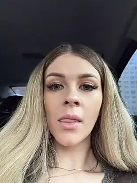 Love_Bri - Make my pussy very nice