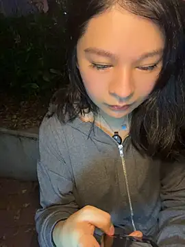 Scarlett-oracle - 半裸