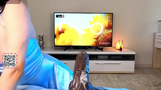 AGaGatha - Deepthroat show 3 min + sperm