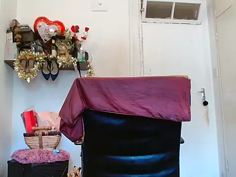 XTALLSEXYBUMx - PLEASE HELP ME PAY RENT