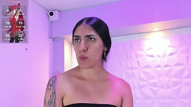 CamilaLuna_ - spank tits 🥵🍒