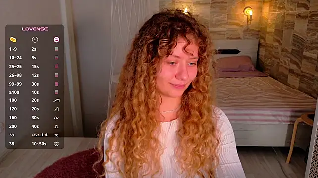 Milounee - doggy without panties