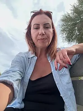 PervyxMilfxx - Fingers 2 pussy risky public🥵