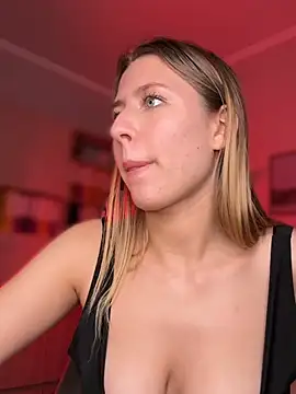 AriNova_ - PLAYING WITH PUSSY IN THE ROOM