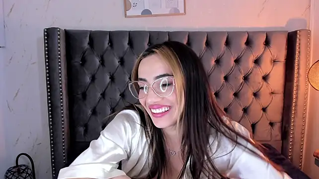 Kim_Blane - Riding the Dildo ⭐ Amazing Motion