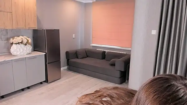 LorileeTruden - show all piercings