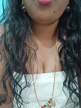 Rakshitha_kannada2 - Pussy oil massage 💦💦