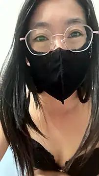 Caihong- - 支持小樱桃买化妆品变美，全裸2分钟