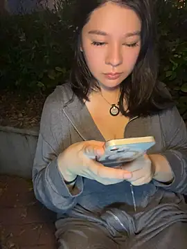 Scarlett-oracle - 半裸