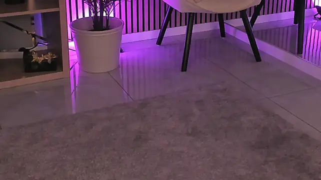 Boobzillaa - Give the 😺 some milk 🥛🔞