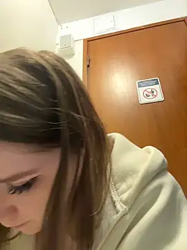 PumaShyXD - TAKE OFF PANTIES RIGHT IN THE CAFE
