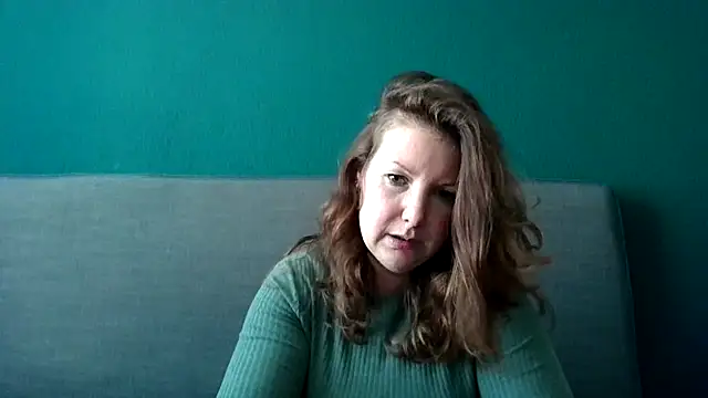 Boobiegirl91 - dildo blowjob