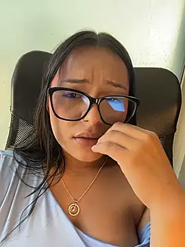 Lola_sweeet18 - Show booba sin public LOLA