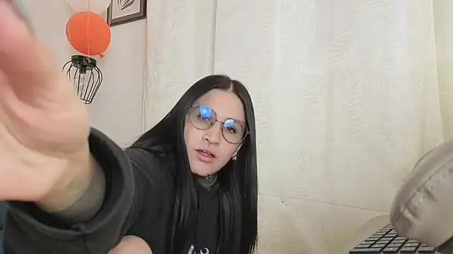 Nox_babe - Show tits 5min