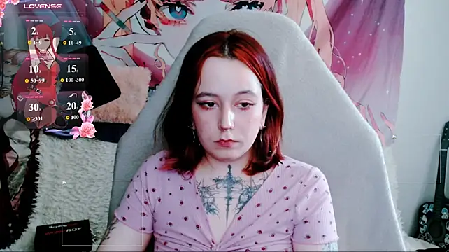 RedVelvetDoll - show boobies + massage