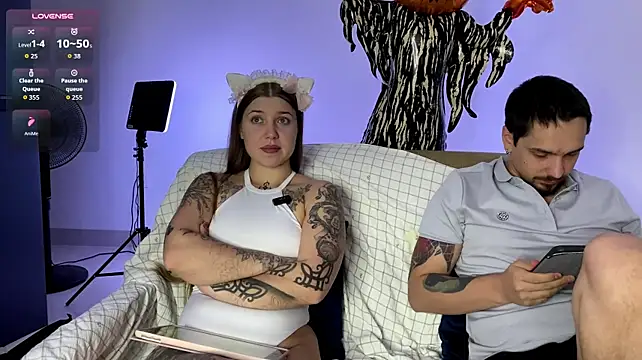 INSOMNIA_strip - kneading ASS