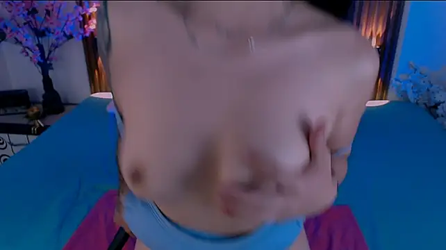 AmyHE - Naked + deepthroat 😏😈🍆