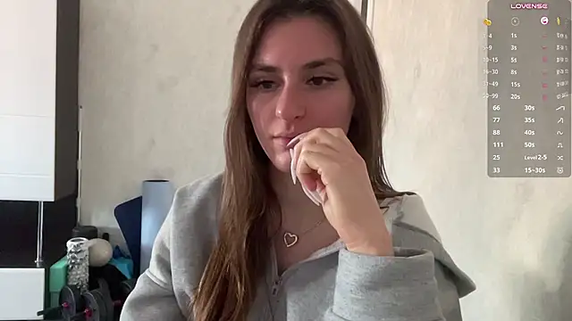 JackiBurzynski - Show my belly + dance <3