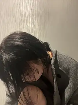 Youyouaini - 口水涂乳头揉捏