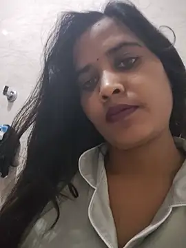 Cute_radhikaa - 200000