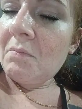 Nakedgarbageperson - Titties out all the way 2 minuts