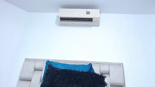 Hanna_Wilson1 - squirt
