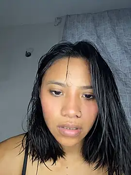Mia-miauuuuu - Me corro contigo + dedo en el culo 🔥💦