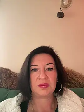 Lilita21 - My birthday is in 7 days