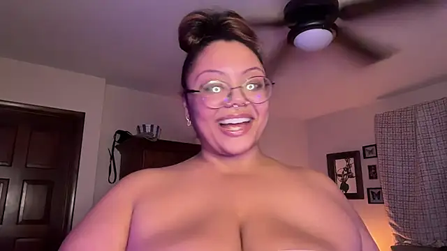 AyanaStaar - Full nude oil show + spanking<333