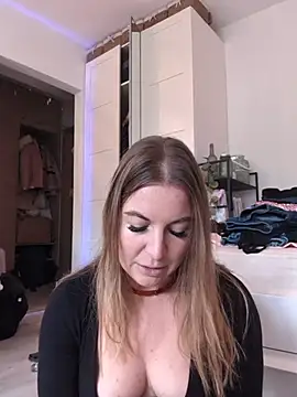 Story_of_sarah - Take pants off