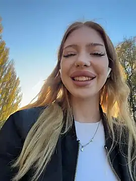 Jean_Graay - flash my wet NAKED PUSSY