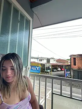 Sarita-candy - Video sucking and fucking on the street
