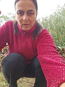 IsabelleCraft - Nacked in public