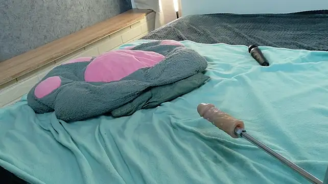 KIKI_Krash - Control the sex machine in 1 minute.