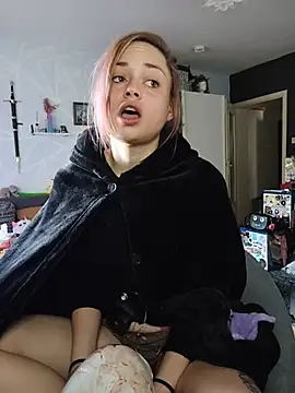 TeenKinkyBanana - 🍒Massage my Boobs