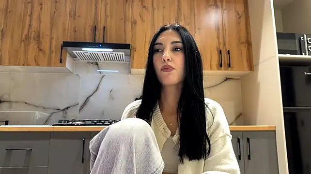 OnaChicalace - Squizzie boobes