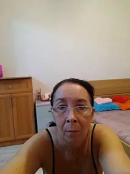 Celine_Faer1 - 👅Lick your nipples👅
