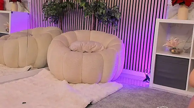 AngelofSinn - Warm up my toys