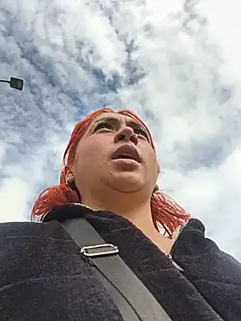 Mariana-94 - 🌸 My pussy in your face 🤫