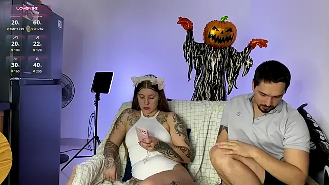 INSOMNIA_strip - kneading ASS